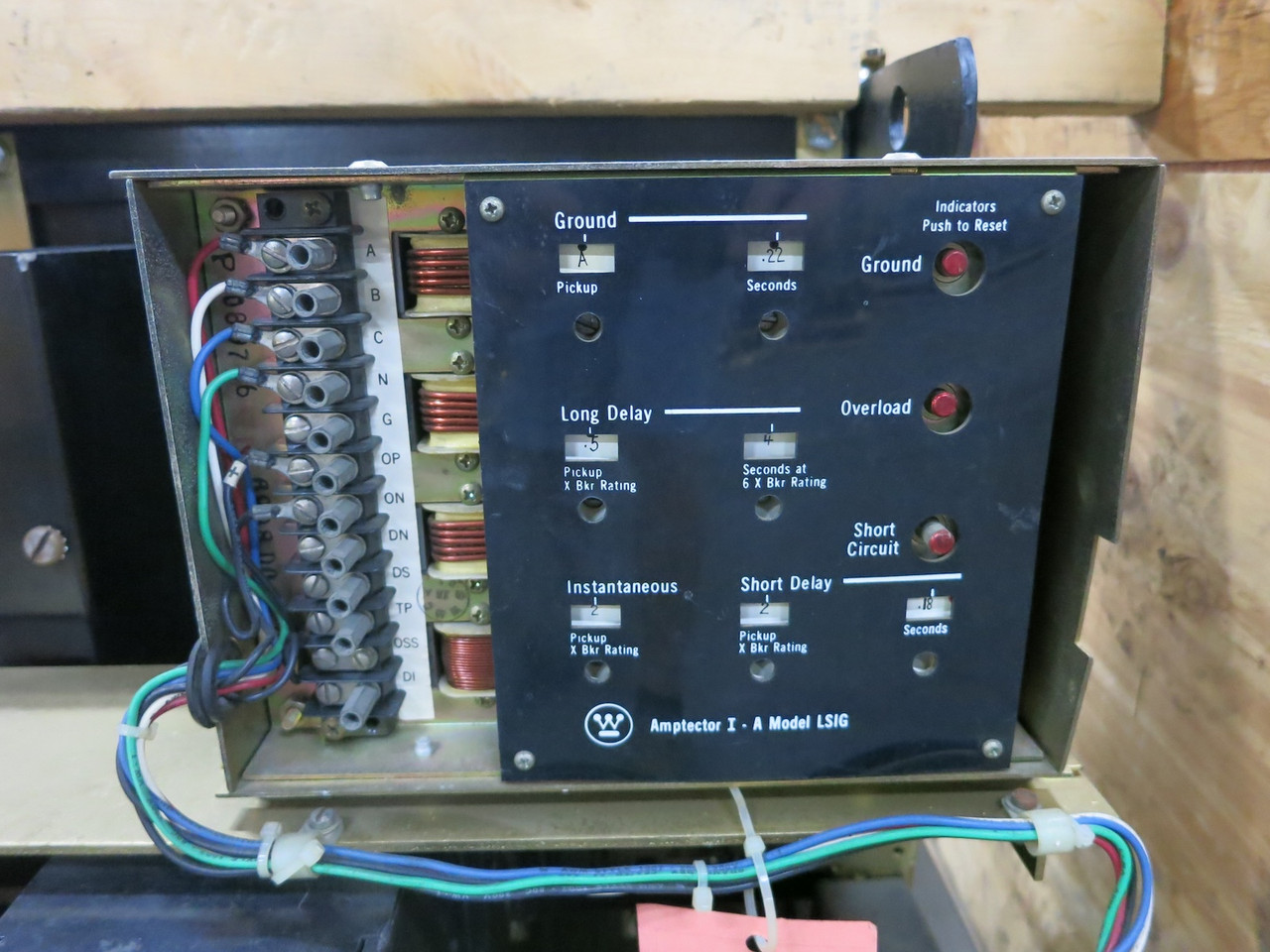REBUILT Westinghouse DB50 1600A Air Circuit Breaker LSIG Amptector I-A Trip Unit (DW6752-1)