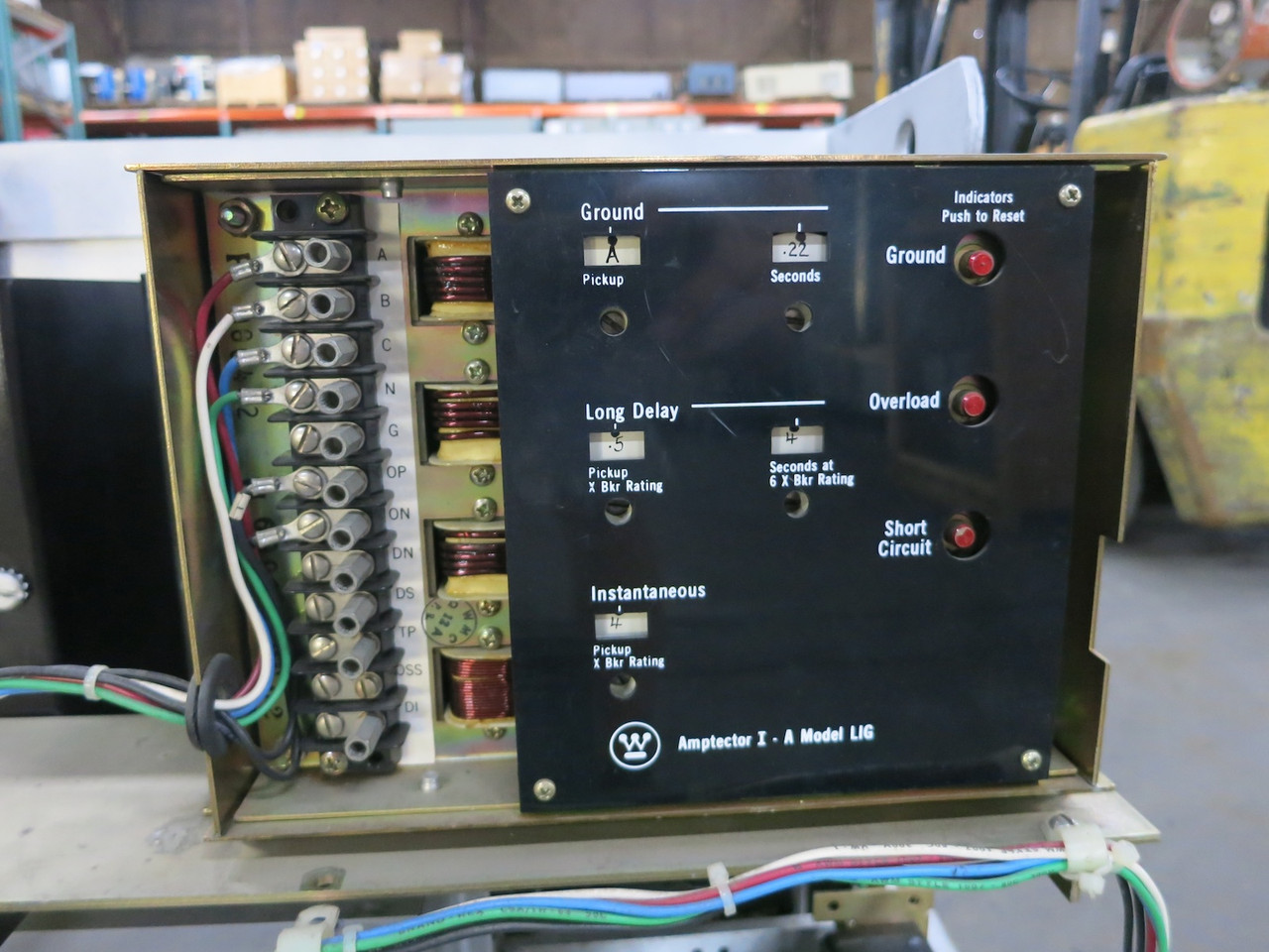 REBUILT Westinghouse DB50 1600A Air Circuit Breaker LIG Amptector Trip Unit 1600 (DW6751-1)