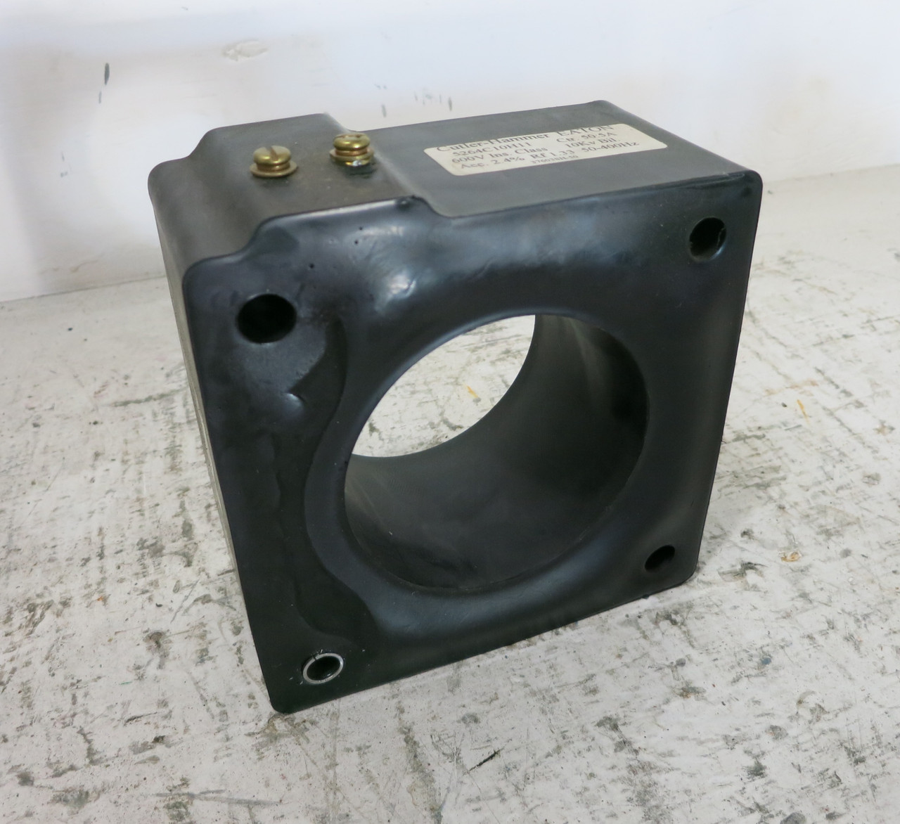 Eaton 5264C10H11 50:5 Ground Fault Current Sensor Ratio 50:5A Ampgard CT (DW6756-1)