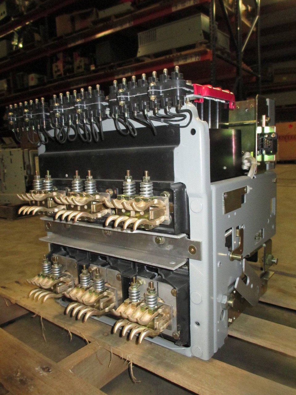 General Electric AKRT-10D-50H 2000 Amp Breaker LSIG MicroVersa AKRT10D50H EO DO (EBI2140-1)