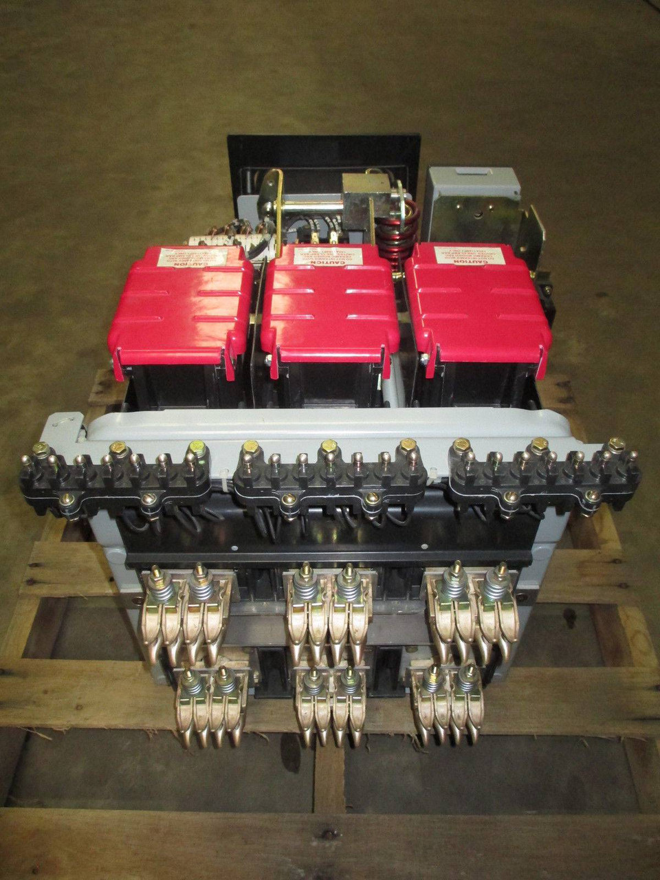 General Electric AKRT-10D-50H 2000 Amp Breaker LSIG MicroVersa AKRT10D50H EO DO (EBI2140-1)