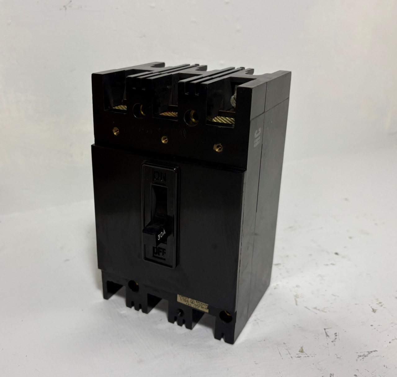 Image of Westinghouse EH3030 30A Circuit Breaker 657D119G03 Type EH 480 VAC 3P 30 Amp