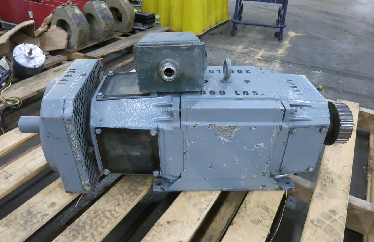 Reliance 5 HP DC Motor B2111ATZ 500V 1750/2300 RPM TEFC XT 8.6A 500 VDC TR (DW6780-2)