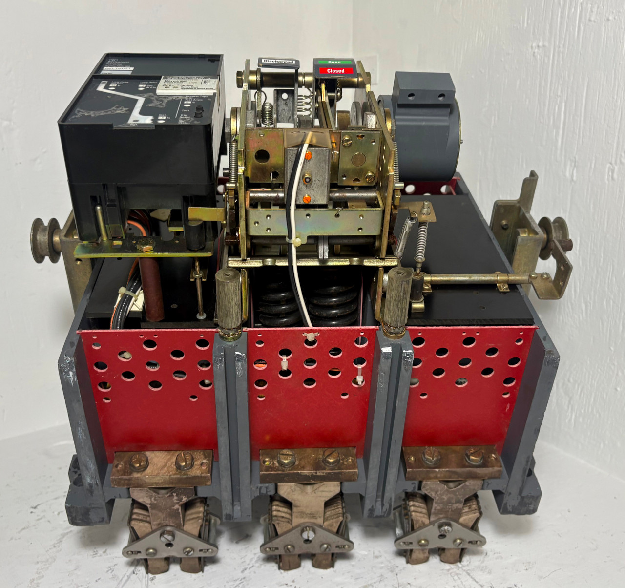 Westinghouse SPB 100 1200A Drawout MO Breaker w 1200 Amp Plug LI SPB100 SPBR312R (EM5323-1)