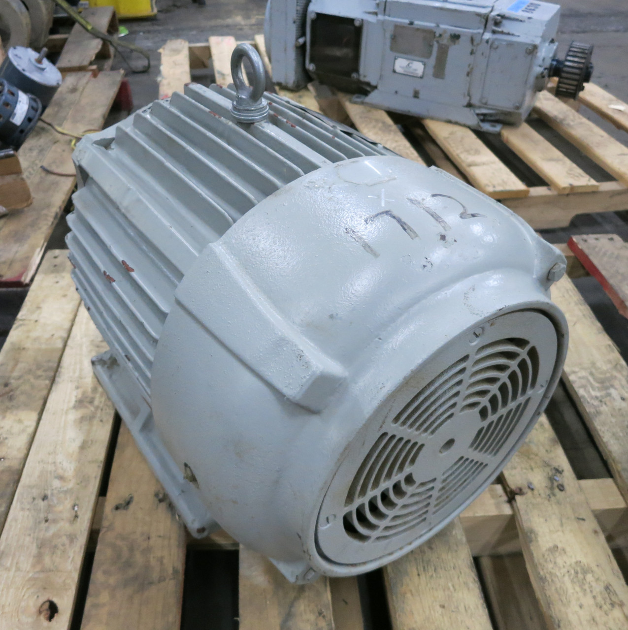 Westinghouse 7.5 HP AC Motor 440V Life-Line 284U ABFC 870 RPM 11.5A LifeLine (DW6787-1)