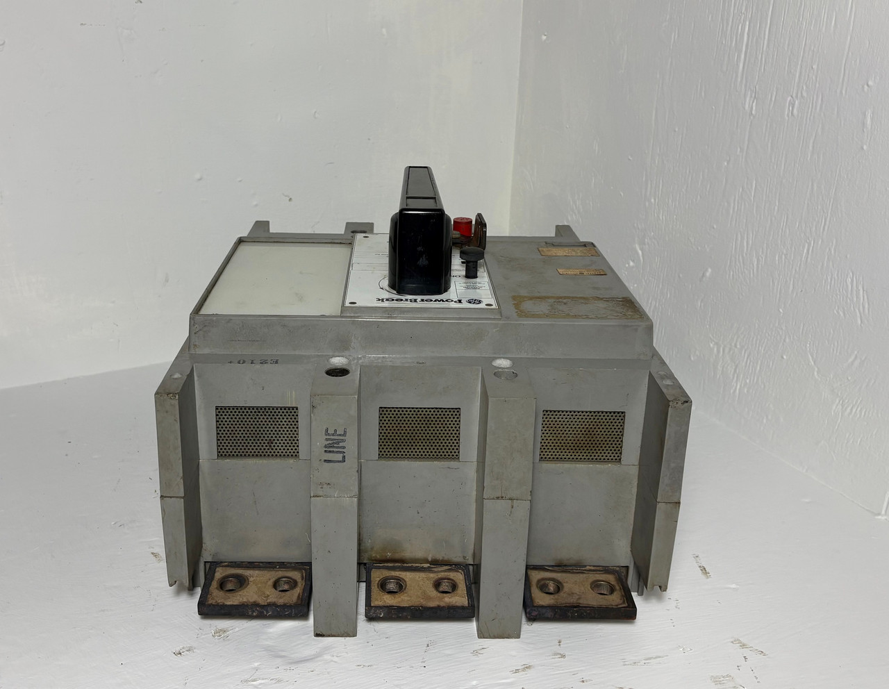 GE TPMM5616M 1600A Power Break Circuit Breaker 600V 3P 1600 Amp General Electric (EM5327-3)