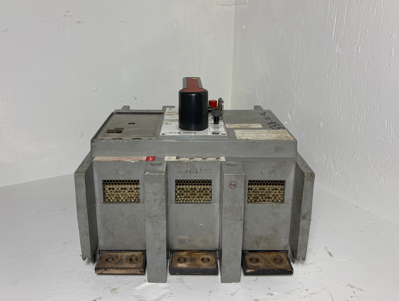 GE Power Break 1600A TP1616TT Circuit Breaker 1600 Amp 600V 3P General Electric (EM5330-1)