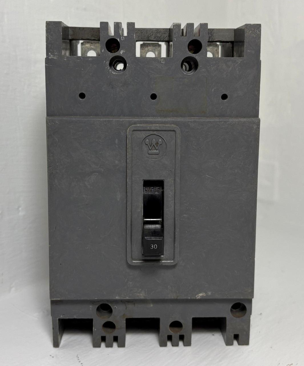 Westinghouse HFA3030V 30A Mark 75 AB De-Ion Circuit Breaker HFA HFA3030 chipped (EM5337-1)