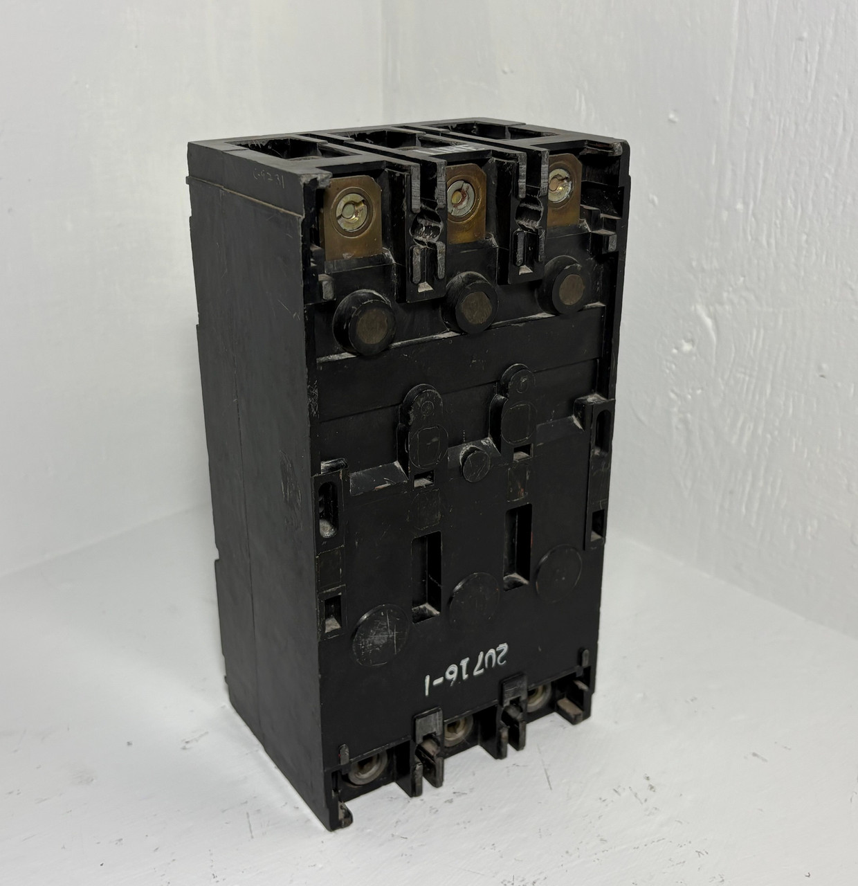 Westinghouse 2602D86G12 225A Mining Circuit Breaker w/ UVR KAM 600V 3P 225 Amp (EM5306-1)