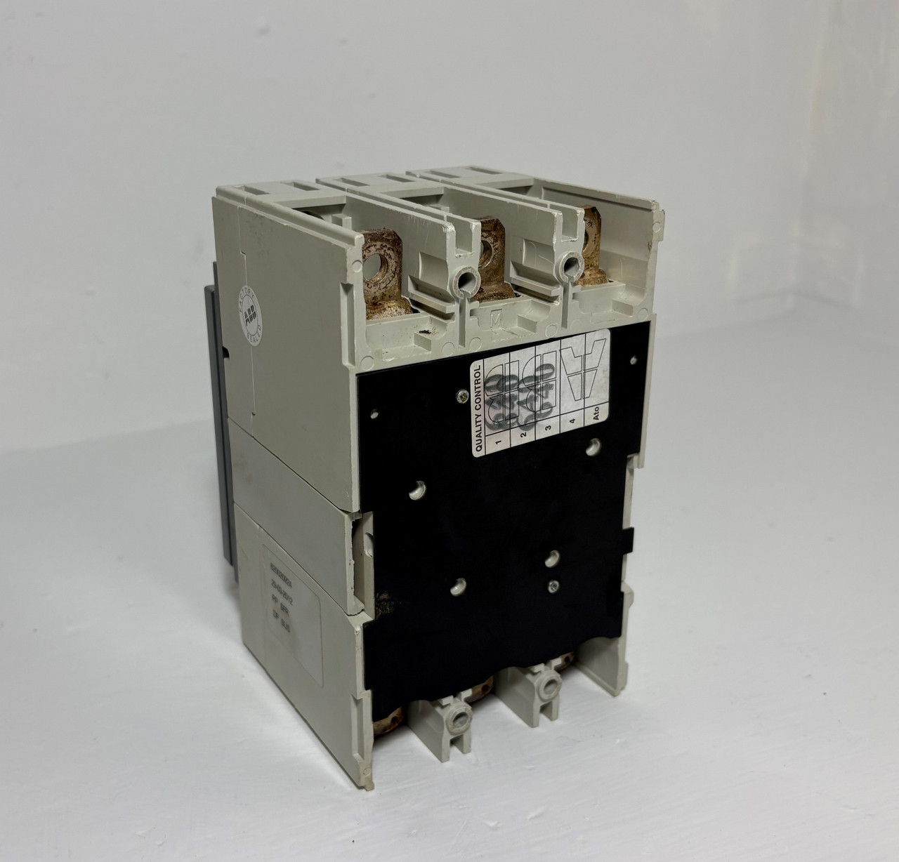 ABB Ts3N 150 Amp SACE Tmax Circuit Breaker 480/600V 3 Pole 150 Amp TS3N150 3P (EM5343-2)