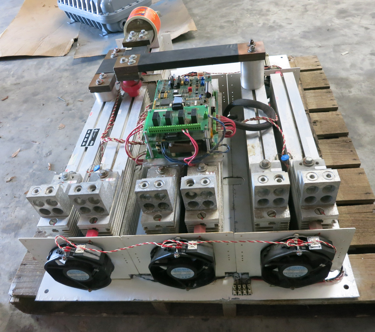 FOR PARTS Benshaw 700 HP Soft Start Motor Controller HDRSM7 480V 840A Redistart (DW6826-1)