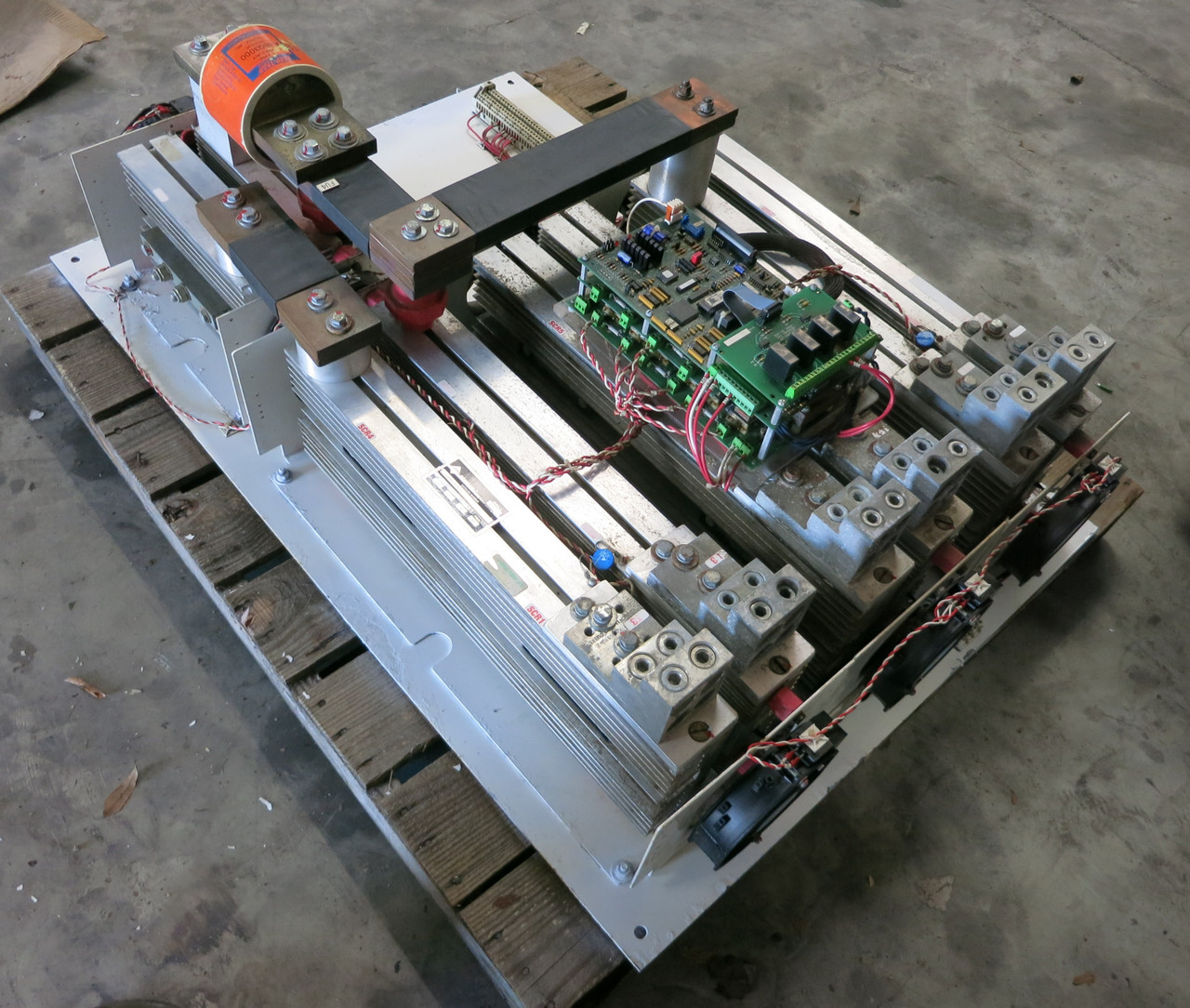 FOR PARTS Benshaw 700 HP Soft Start Motor Controller HDRSM7 480V 840A Redistart (DW6826-1)