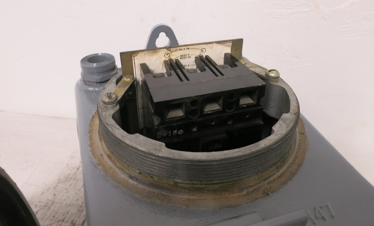 Crouse Hinds EPC-377 100A Explosion Proof Breaker Enclosure ArkTite 100 Amp THED (DW6830-2)