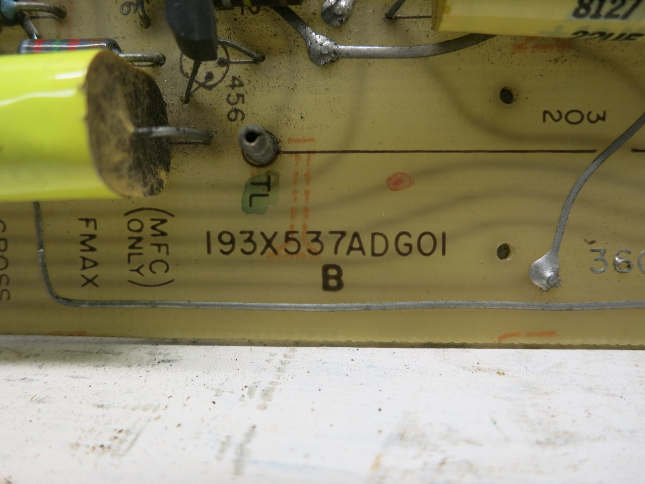 2nd Image of DW6843