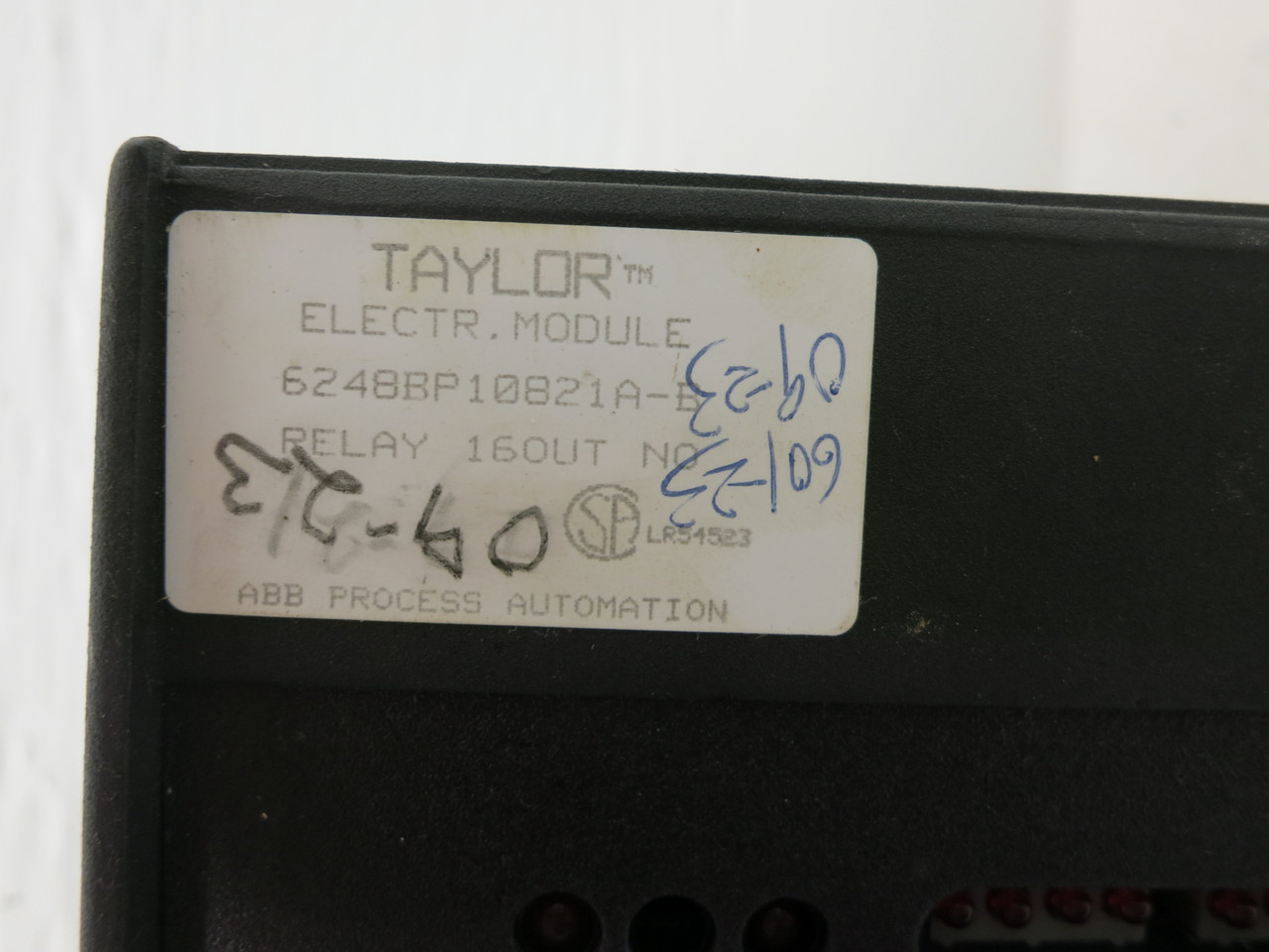 2nd Image of DW6852