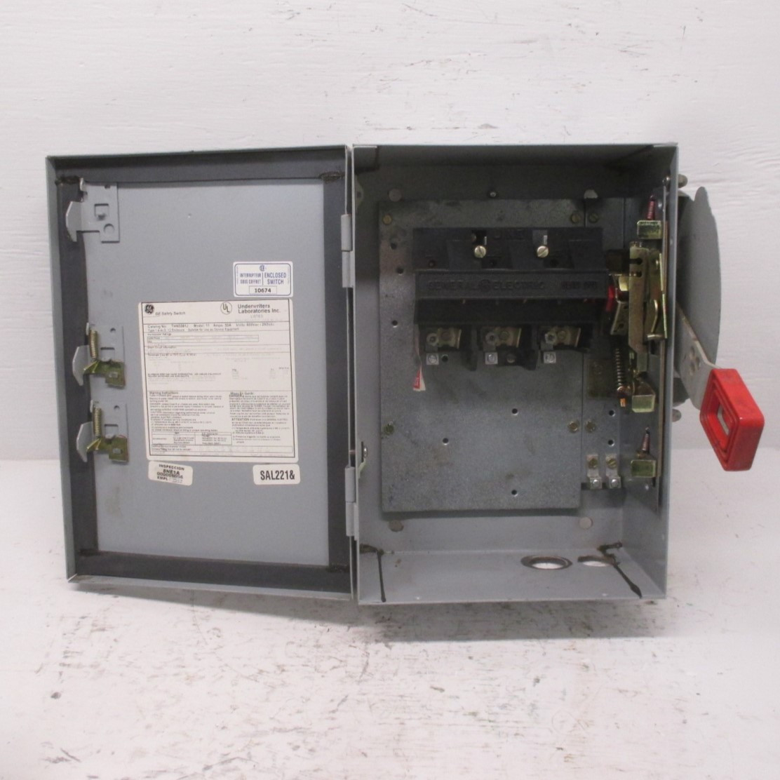 GE THN3361J 30A 600V Mod 11 Heavy Duty Non-Fused Safety Switch Disconnect 30 Amp (AH0372-1)