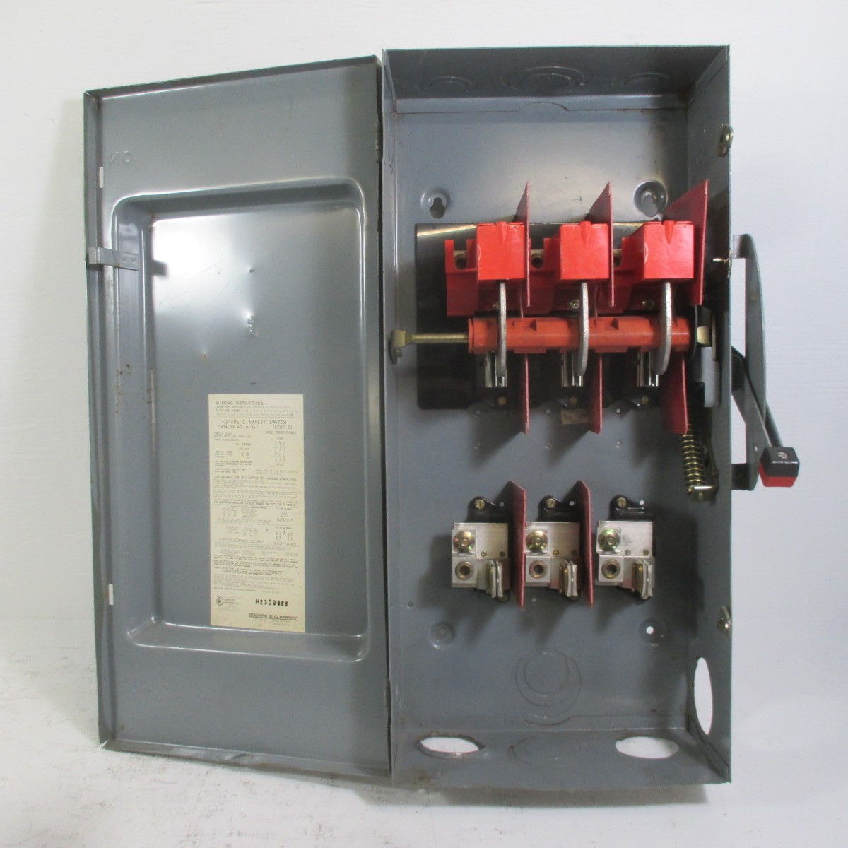 Square D H-364 200A 600V Fusible Safety Switch Disconnect H364 200 Amp E1 (AH0379-1)