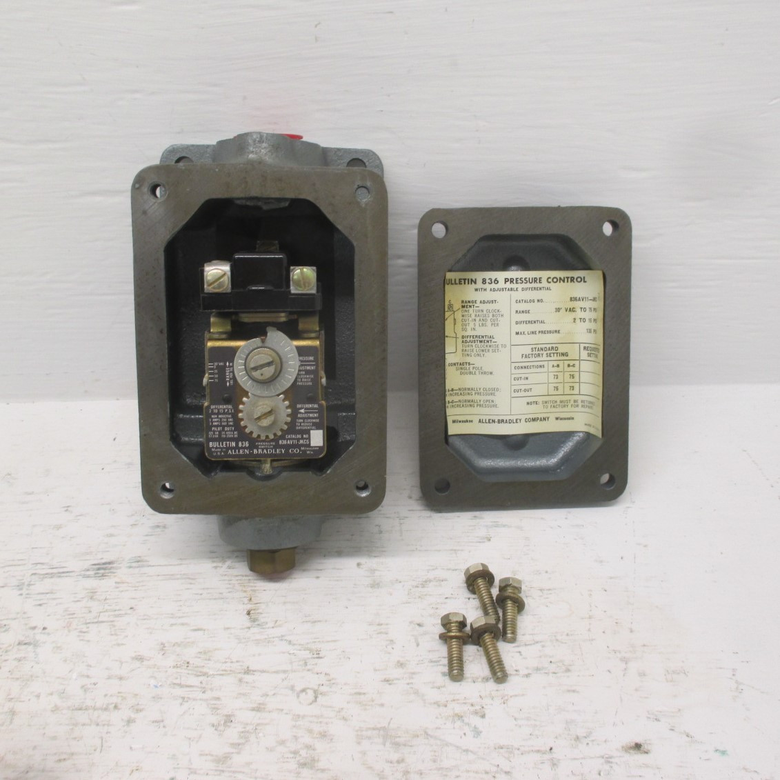 NEW Allen Bradley 836AV11-JKC7 Pressure Switch NEMA Type 7-9 836 New No Box (AH0391-2)