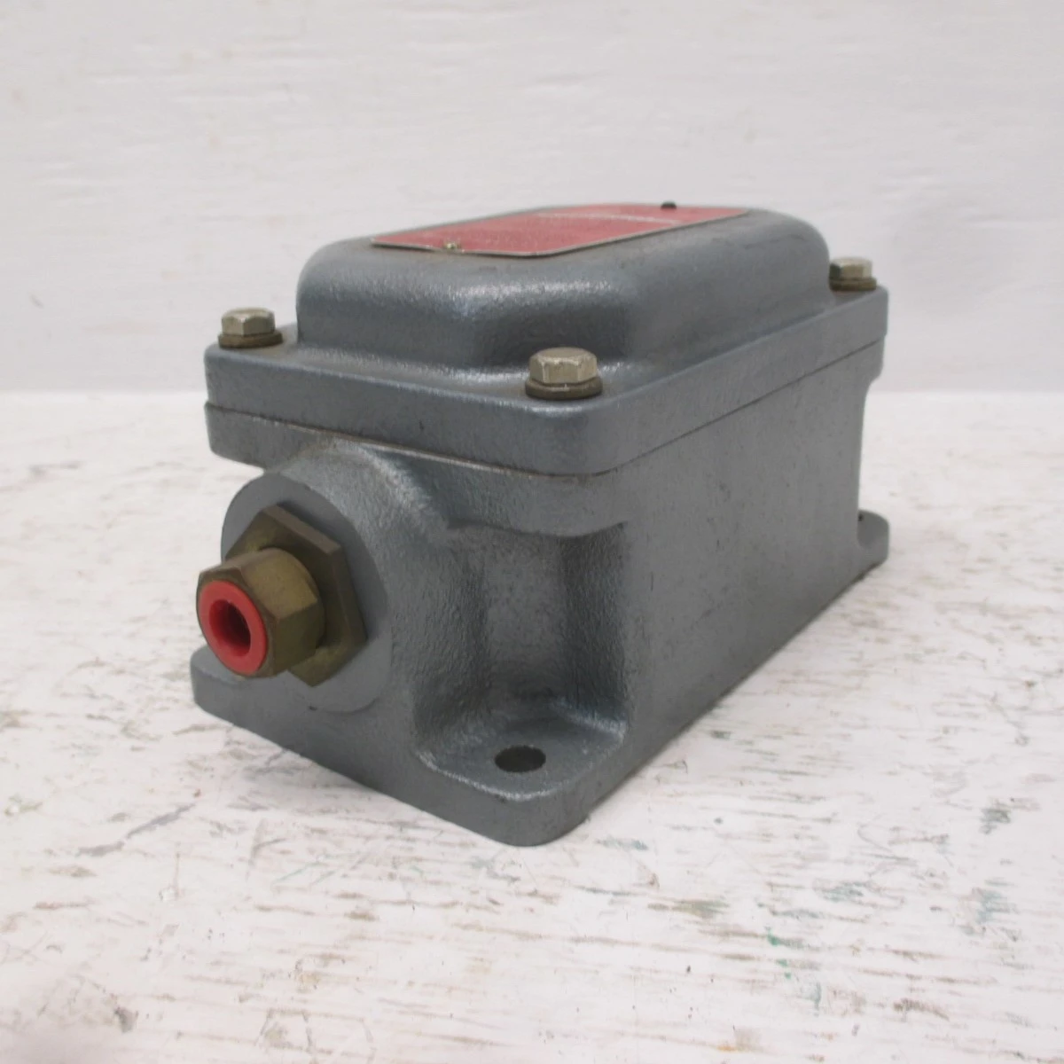 NEW Allen Bradley 836AV11-JKC7 Pressure Switch NEMA Type 7-9 836 New No Box (AH0391-2)