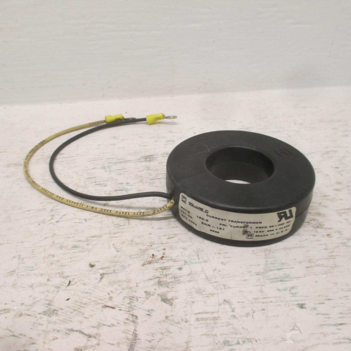 Square D 5NR-151 CT Current Transformer Ratio 150:5 50-400 HZ BIL 10KV 5NR151 (AH0396-2)
