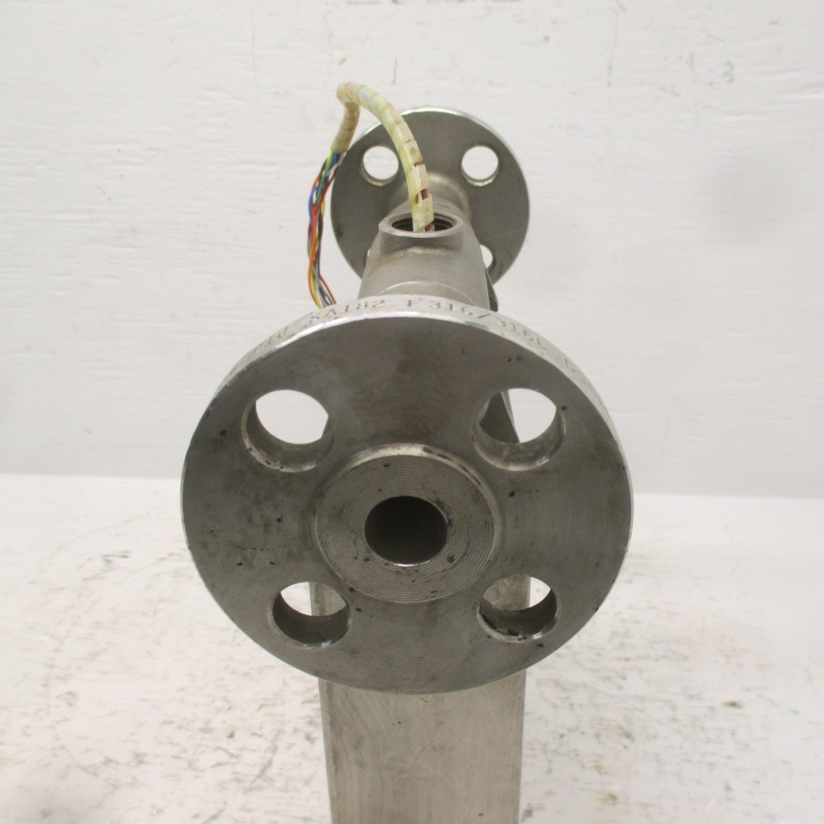 Micro Motion DS040S113 1/2" Mass Flow Sensor Meter Type 3 Missing Transmitter (AH0395-2)