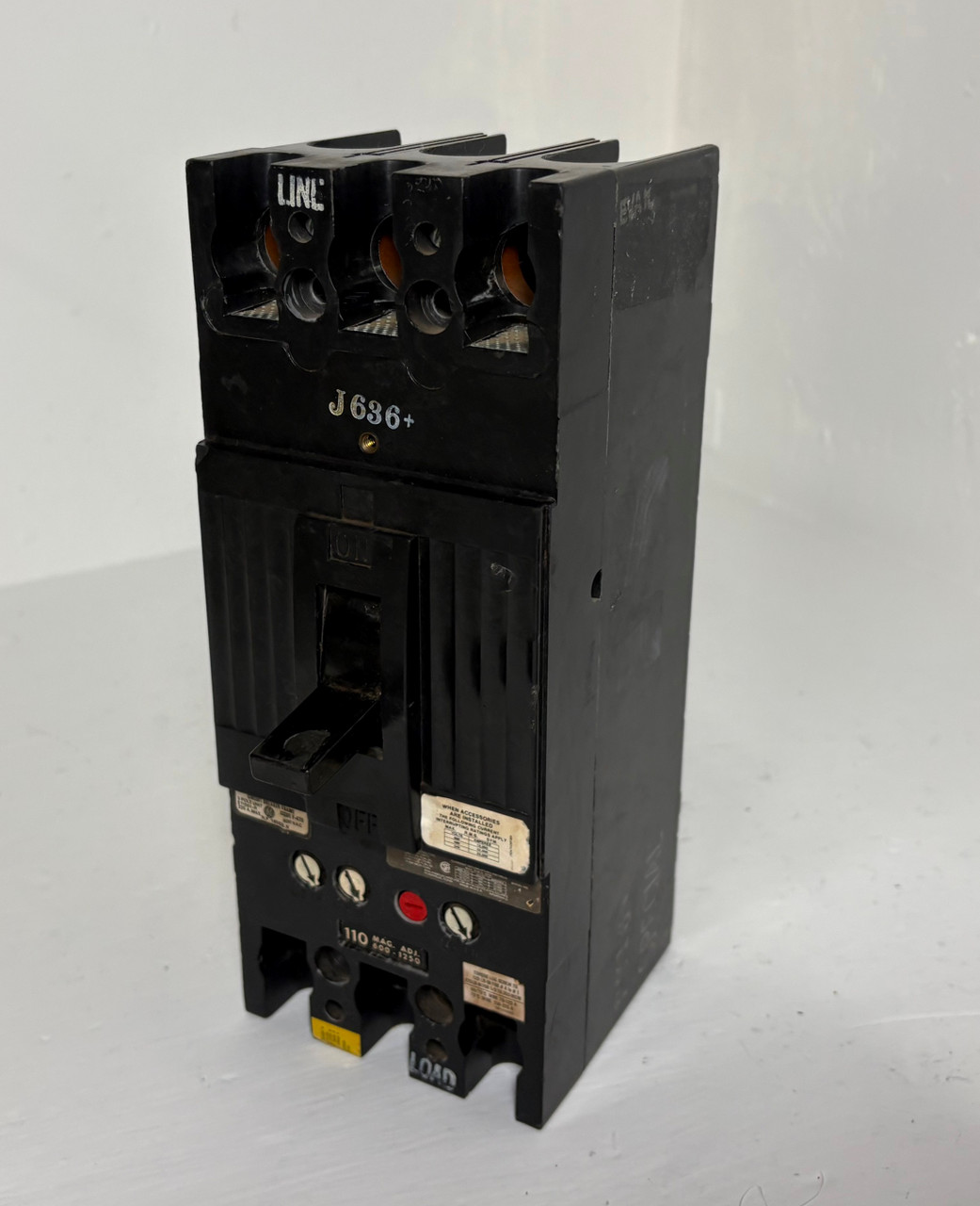 GE TFK236F000 225A Circuit Breaker 110 Amp Trip 600V TFK236110 General Electric (EM5390-1)
