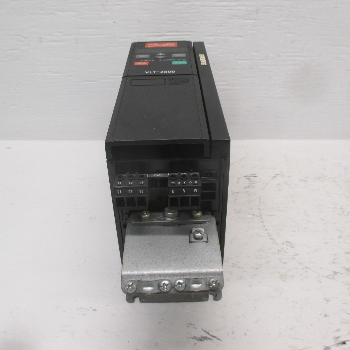 Danfoss 195N1076 VLT2840PT4B20SBR1DBF00A00 VLT 2800 VS Inverter Drive (Damaged) (AH0451-1)