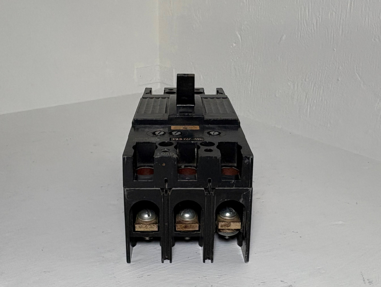 GE TFK236F000 225A Circuit Breaker 125 Amp Trip 600V TFK236125 General Electric (EM5393-1)