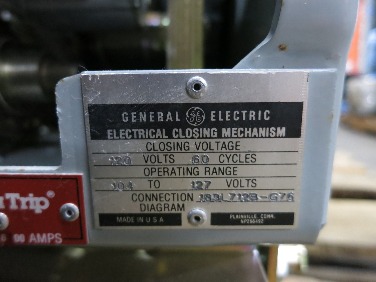 GE AKRU-10D-30 800A Fused Air Circuit Breaker LSI Trip Unit A208LSI 800 Amp EO (DW6914-1)