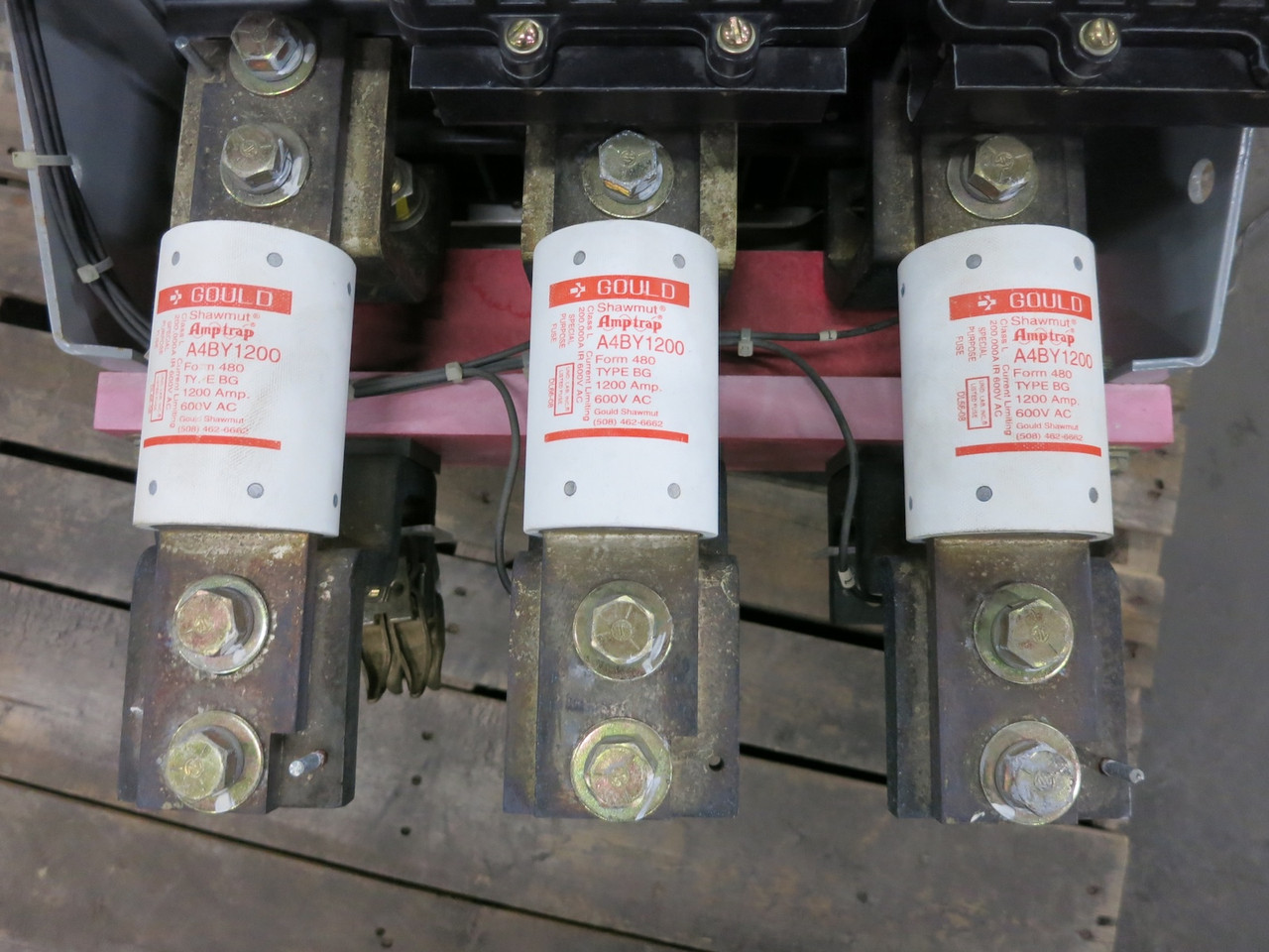 GE AKRU-10D-30 800A Fused Air Circuit Breaker LSI Trip Unit A208LSIPM 800 Amp MO (DW6913-1)