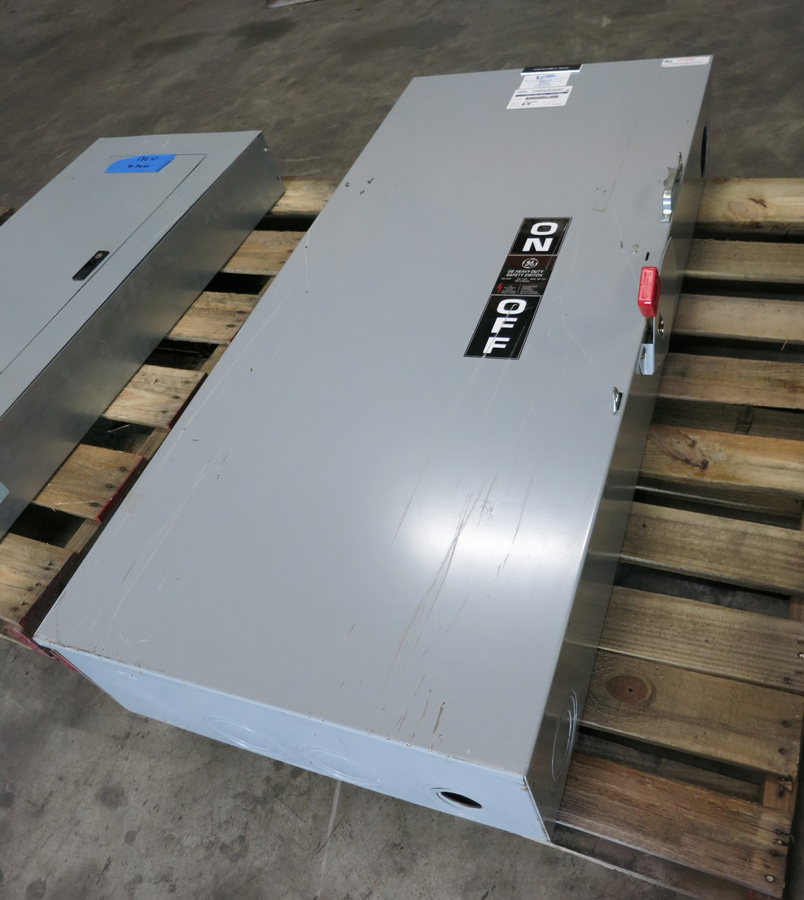 Image of GE TH3325 400A 240V Fusible Heavy Duty Safety Switch 400 Amp Disconnect Mod 10