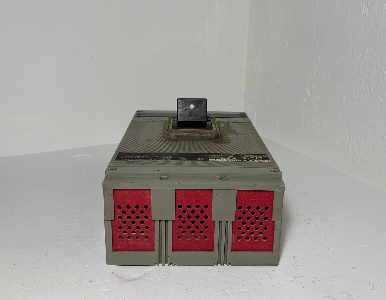 ITE Siemens HP3S160 1600A Molded Case Switch 1600 Amp Type HP 600V 3P I-T-E (EM5405-2)