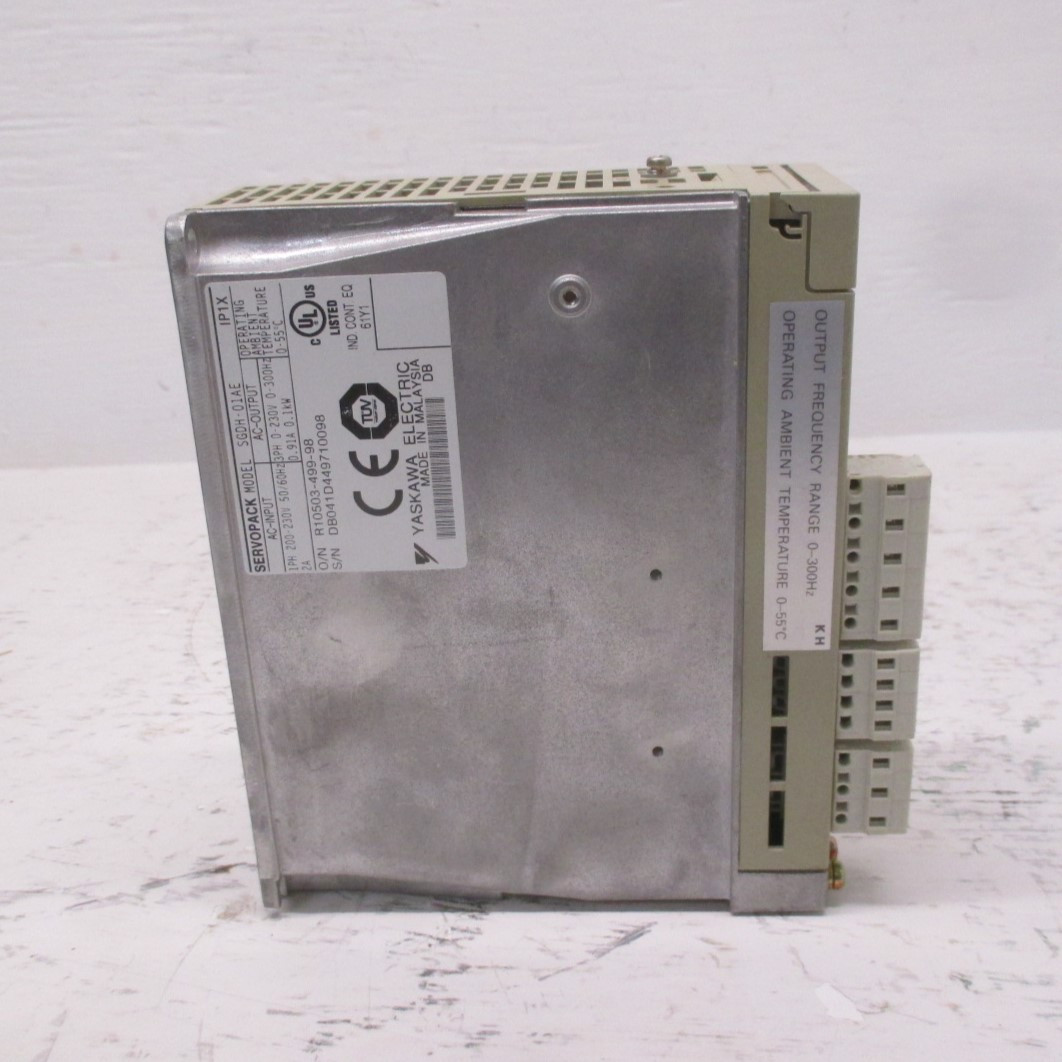 Yaskawa SGDH-01AE Servopack Servo Dirve 200V IP1X 0-55*C SGDH01AE (AH0477-8)