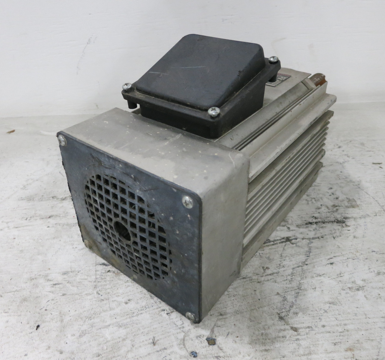 Teknomotor 7180 2 HP AC Electrospindle Motor 230/400V 3PH 1.5kW 890 RPM Spindle (DW6976-1)