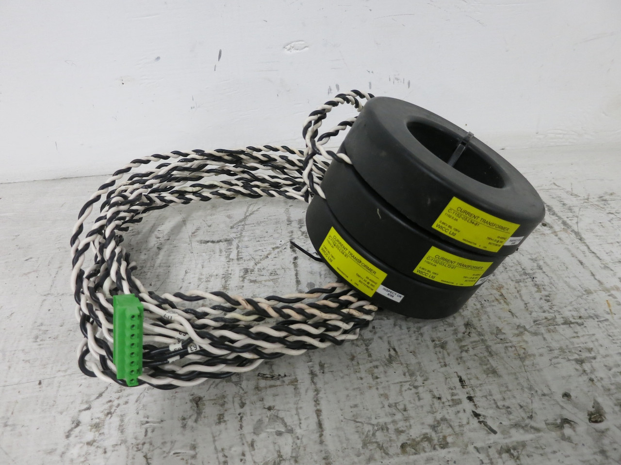 NEW WICC C-1152-03-L54-81 Current Transformers 1152:0.2A 1152-0.2 (SET OF 3) (DW6985-1)