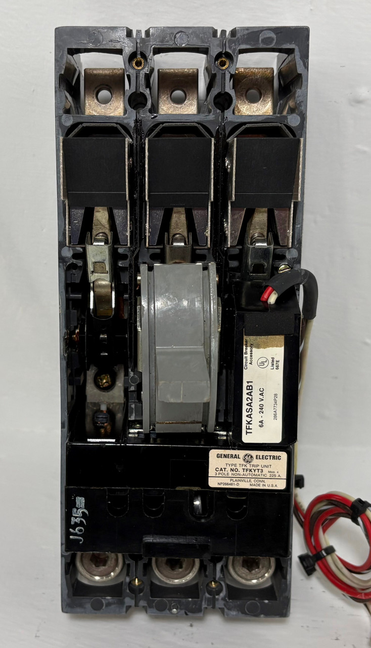 GE TFJ236Y225 225A Molded Case Switch Green Label w Aux 225 Amp General Electric (EM5404-3)
