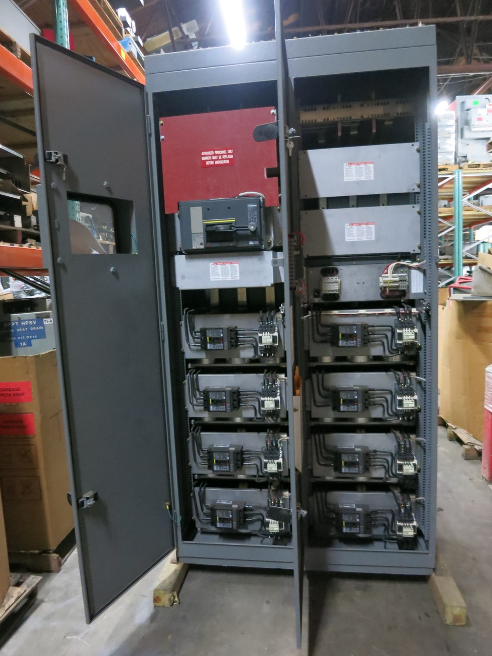 Square D ReactiVar AV5000 BV040045 400kVAR 480V 481A RKF36100U31A HLL36070 NR12 (DW7014-3)