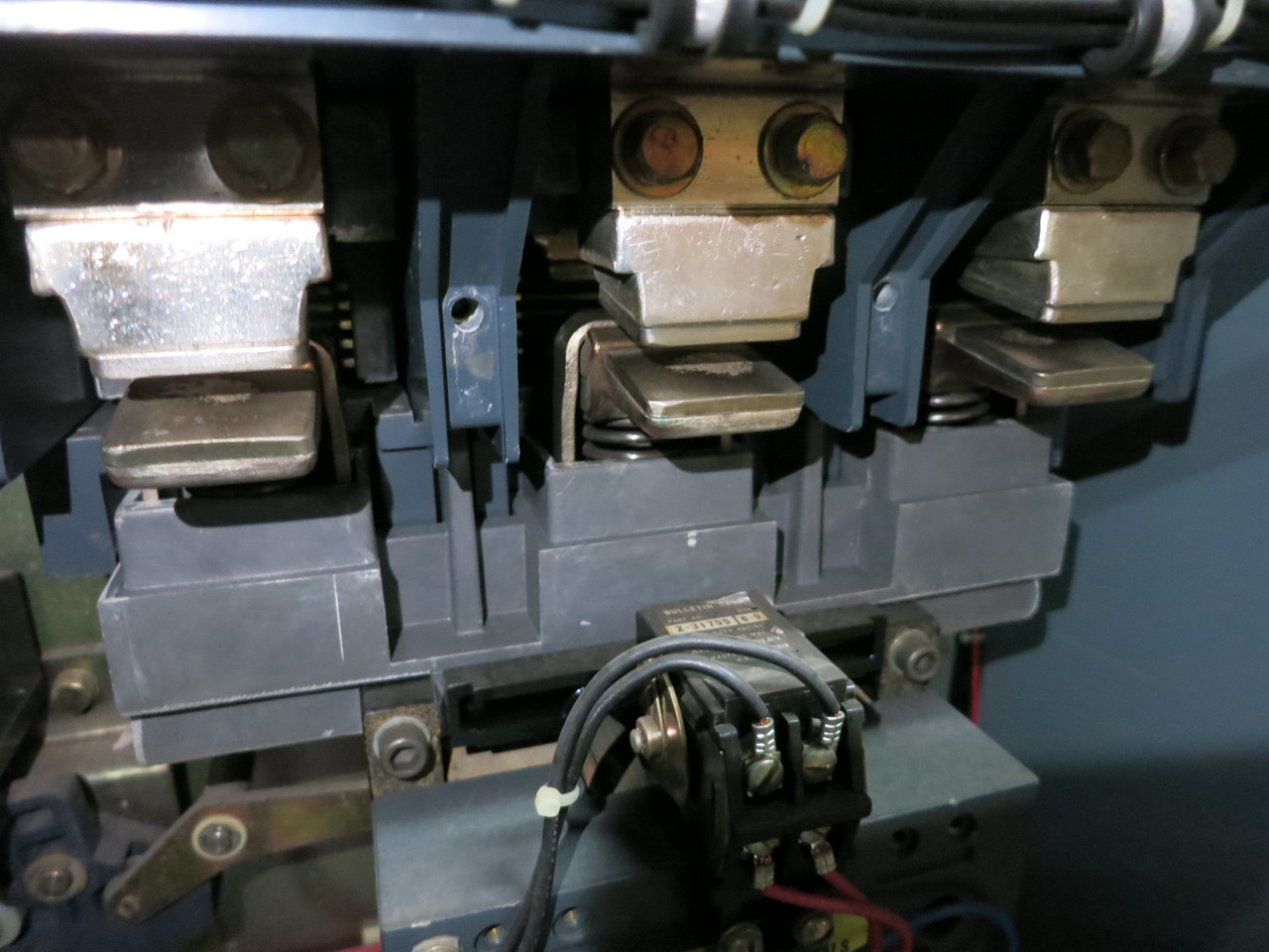 Allen Bradley Size 6 400 HP Autotransformer Motor Starter Reduced Voltage 480V (DW7050-3)