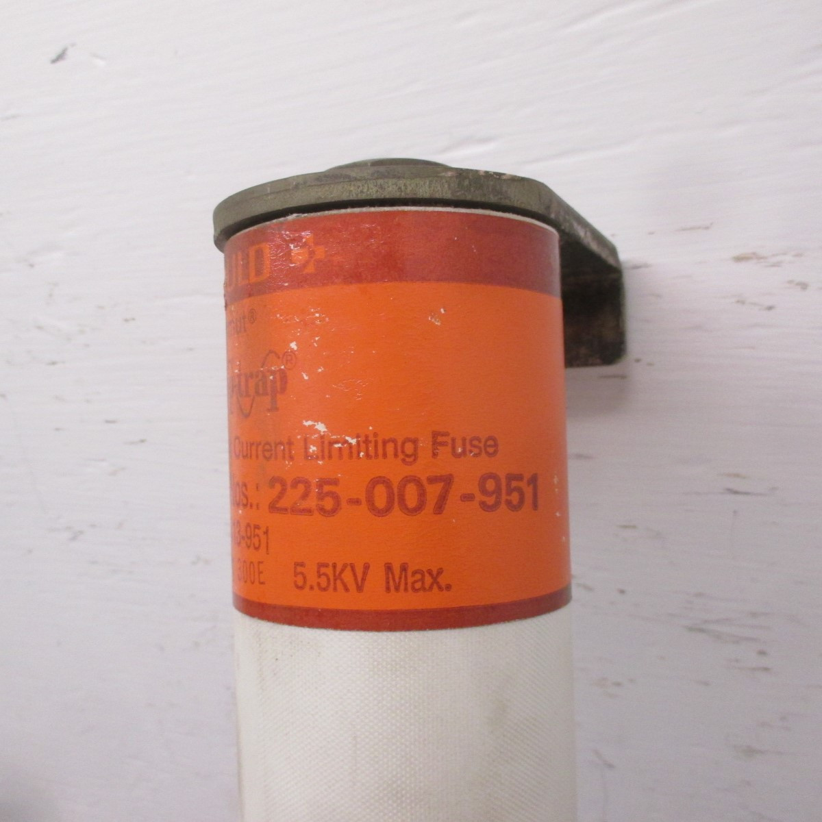 Gould Shawmut 225-007-951 Current Limiting Power Fuse CL-14 300E Amps 5.5KV Max (AH0506-2)