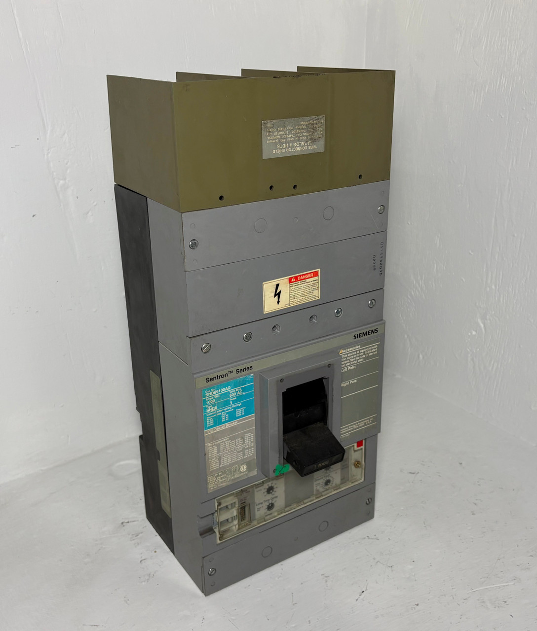 Image of Siemens SND69100AG 1000A LIG Sentron Circuit Breaker w 1000 Amp Trip SND6 Ground