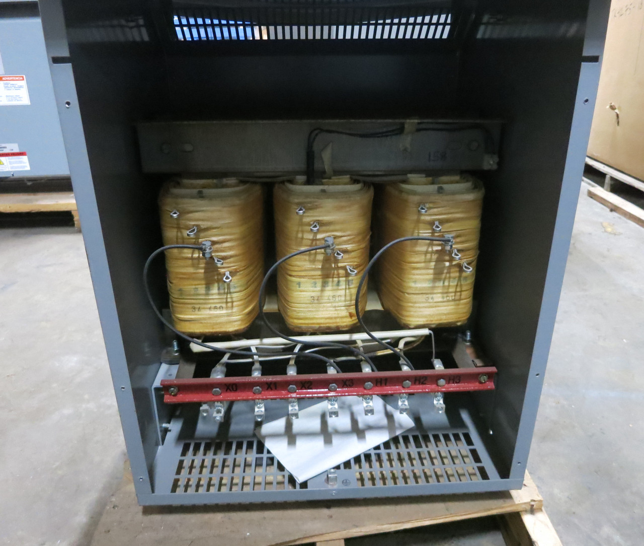 NEW REX 34 kVA 460 Delta to 460Y/266 V 3PH Isolation Transformer DA34H1-P1 460V (DW7064-1)