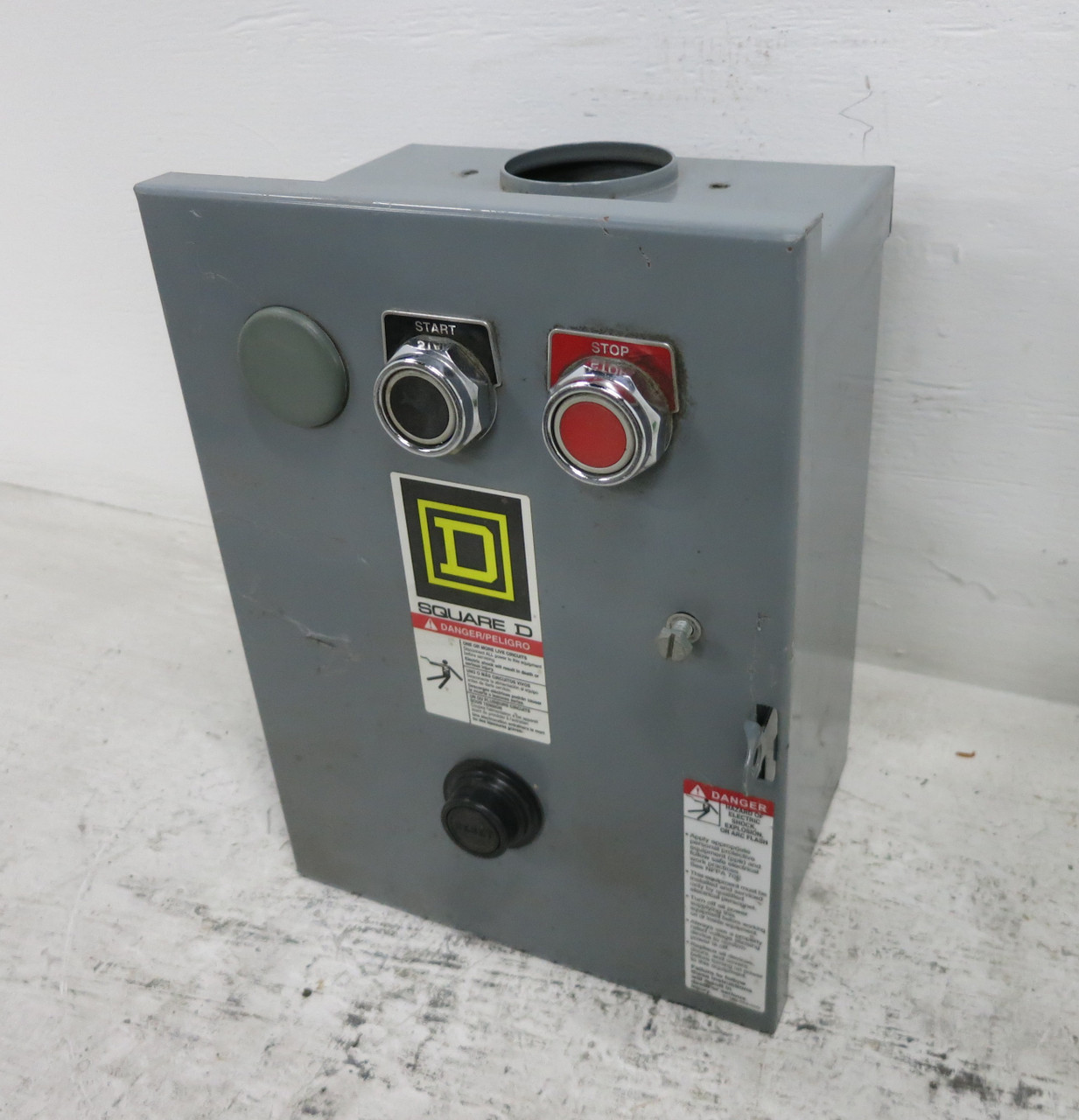 NEW Square D 8536SBH1V02AX20 Enclosed Size 0 Starter 8536SBO1 1PH 120V Coil 3R (DW7082-2)