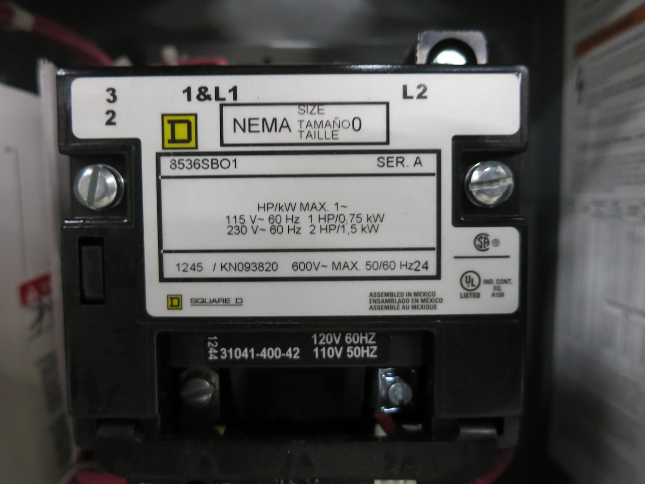 NEW Square D 8536SBH1V02AX20 Enclosed Size 0 Starter 8536SBO1 1PH 120V Coil 3R (DW7082-2)