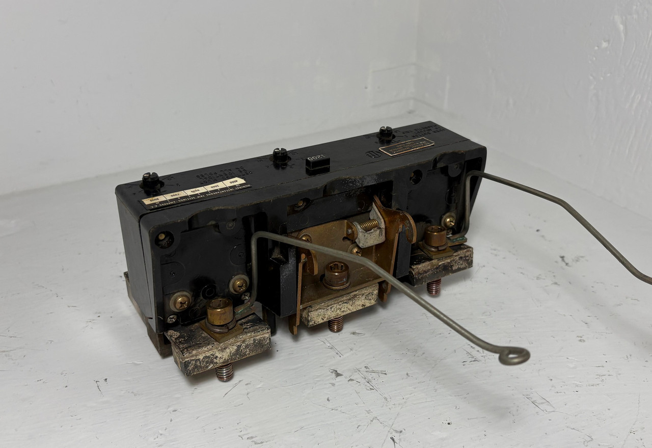 I-T-E HP3T120 1200A Trip Unit Type HP3 Circuit Breaker ITE 3P HP3-T120 1200 Amp (EM5447-1)