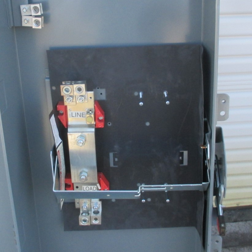 Square D LX-600-AWK 600A 600V Circuit Breaker Enclosure 3R 600 Amp LX600AWK E05 (AH0556-2)