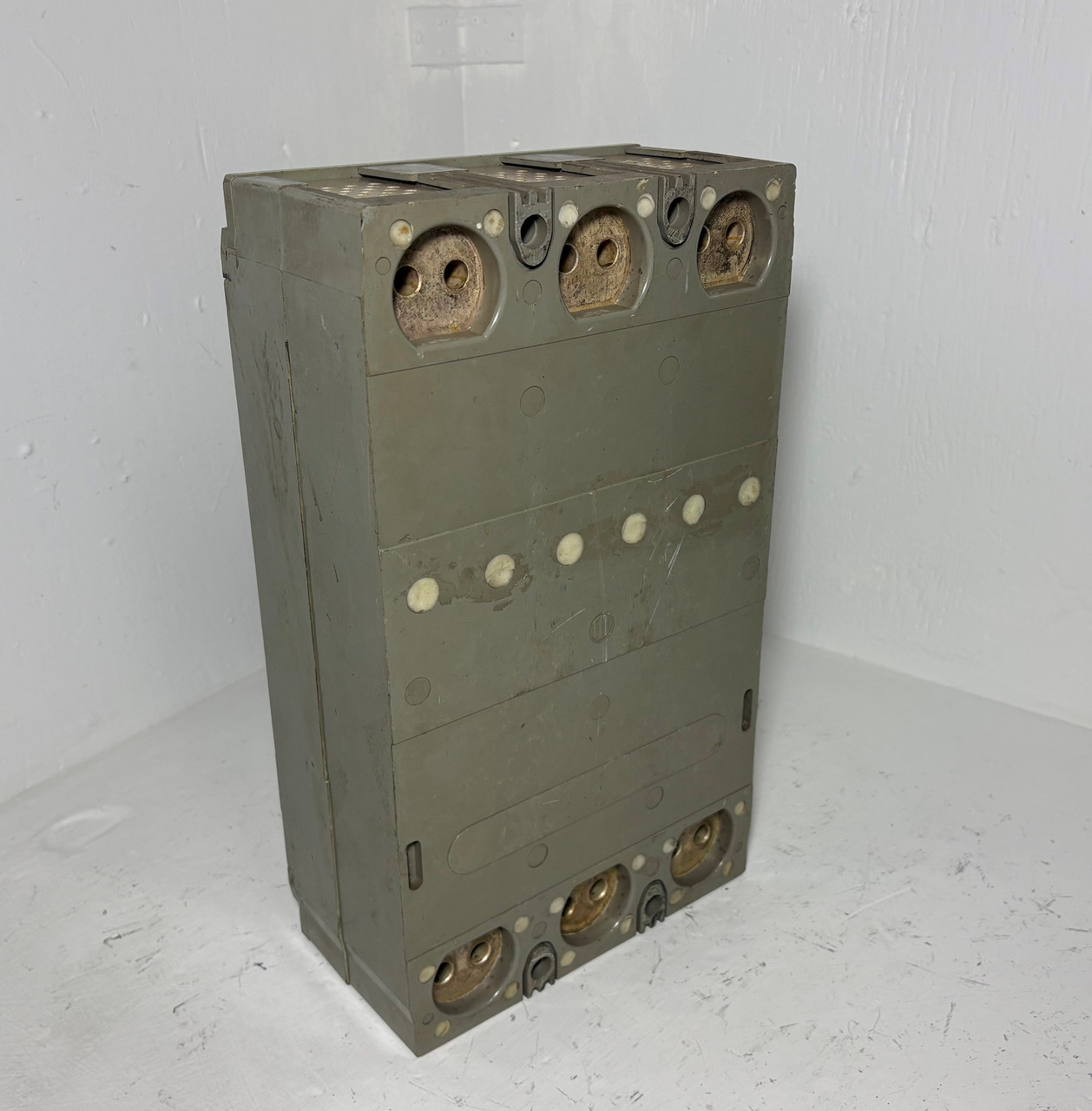I-T-E HP3F160 1600A Circuit Breaker w 1200 Amp Trip HP3-F160 600V 3P ITE Siemens (EM5448-1)