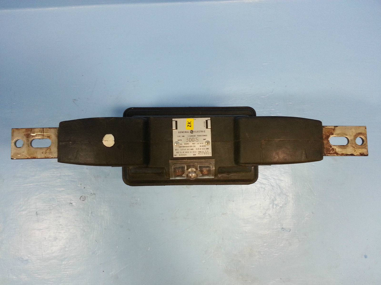 GE General Electric 631X19 CT Current Transformer Type JKM-5 Ratio 300:5 Amp (EBI1889-12)