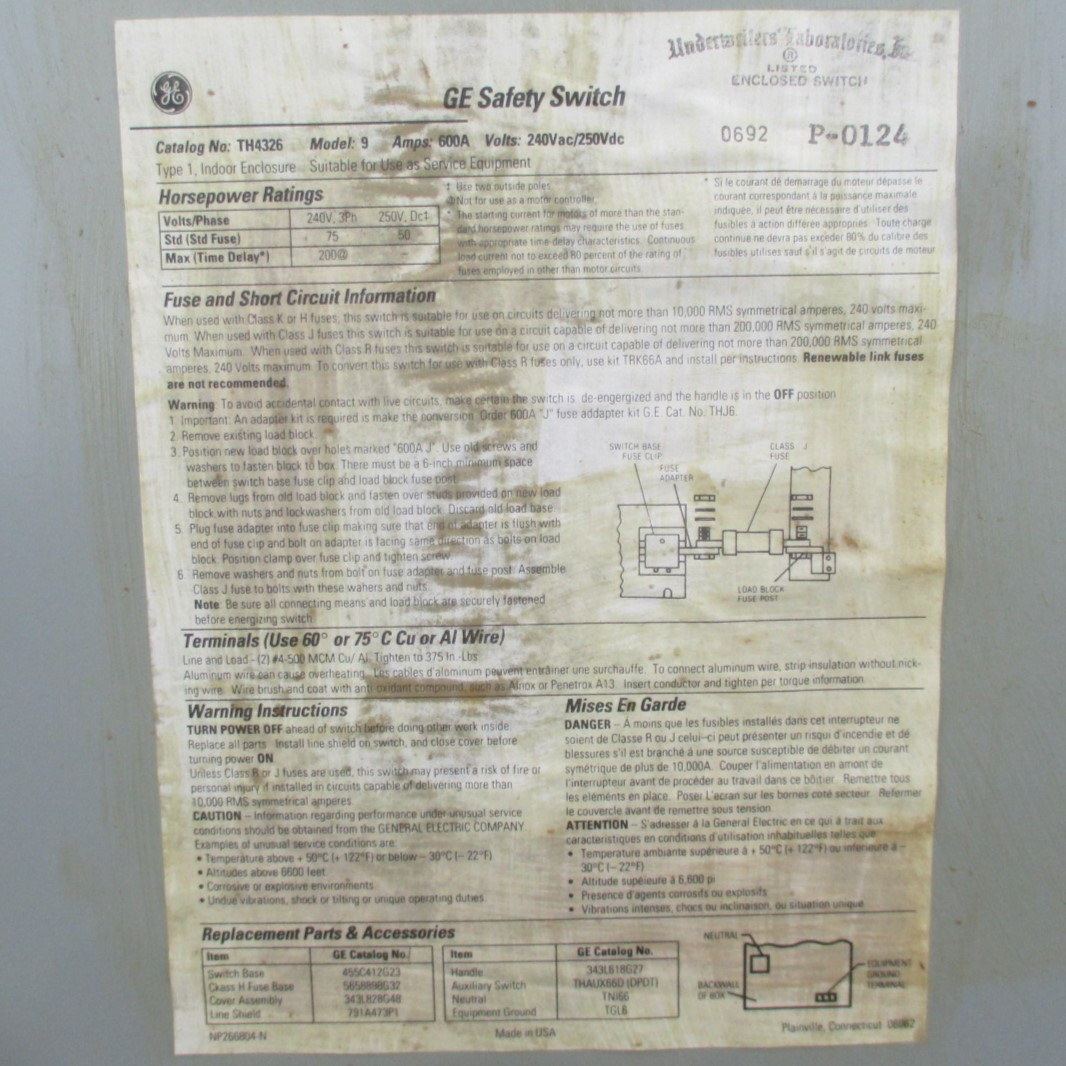 General Electric GE TH4326 600A Model 9 240V Heavy Duty Fusible Safety Switch 4W (AH0562-1)
