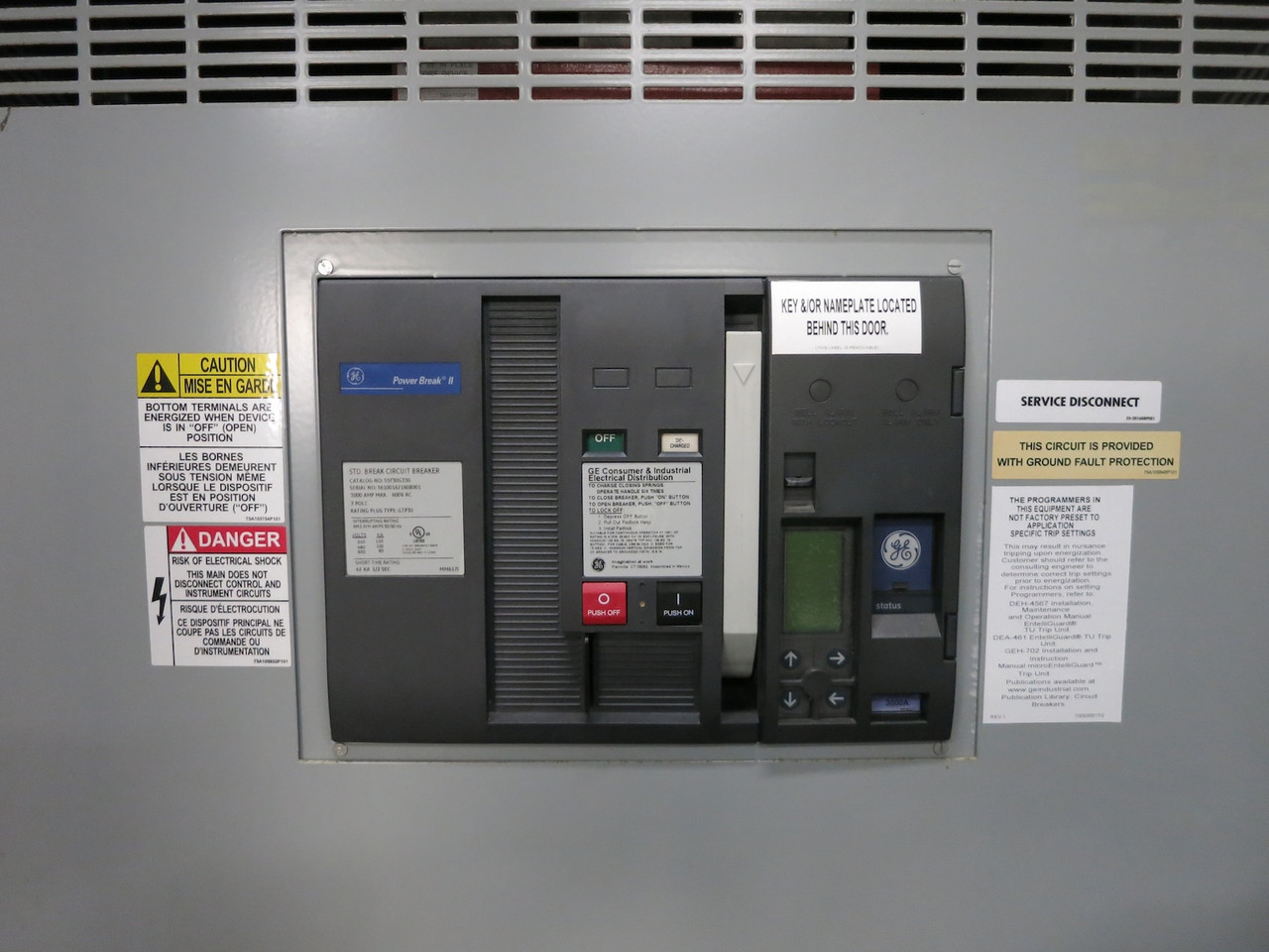 GE 3000A 480V Switchgear SSF30G330 Power Break II Breaker 3PH 4W EntelliGuard 3R (DW7095-1)