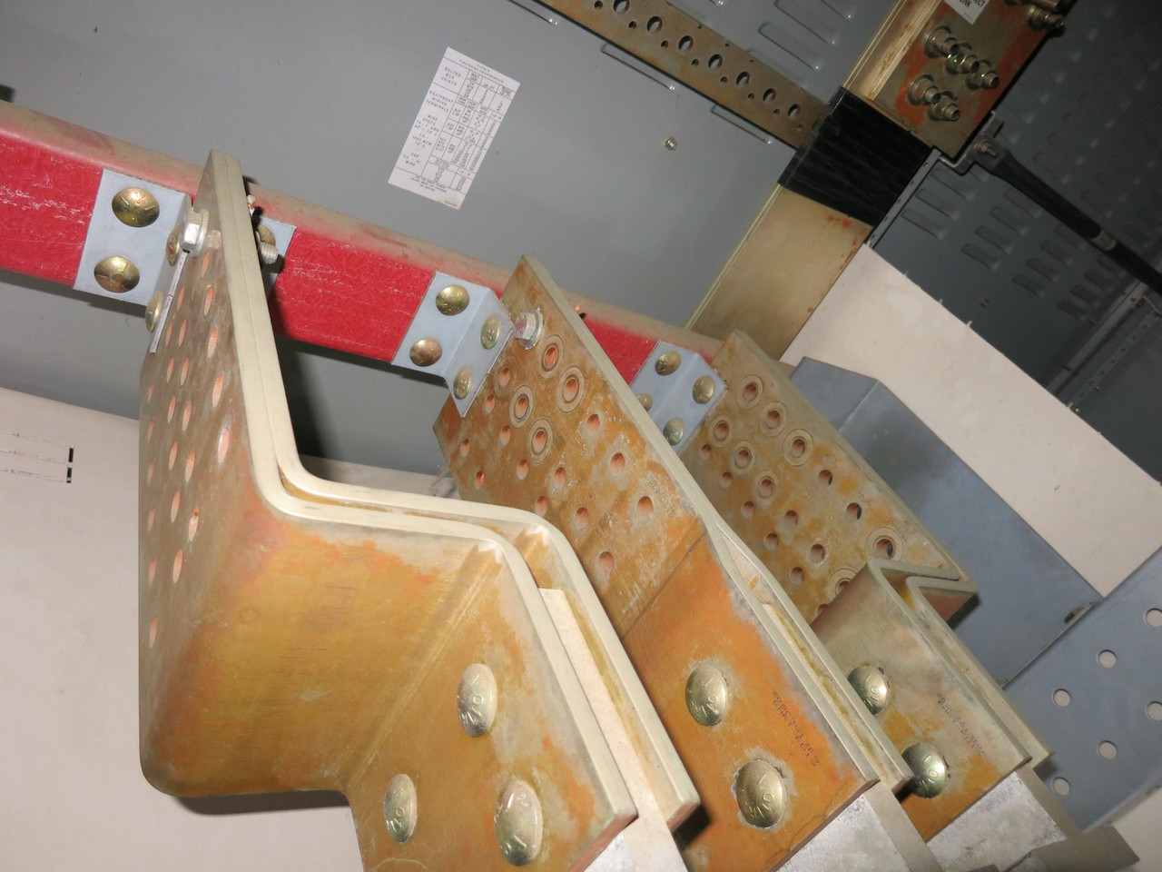 GE 3000A 480V Switchgear SSF30G330 Power Break II Breaker 3PH 4W EntelliGuard 3R (DW7095-1)